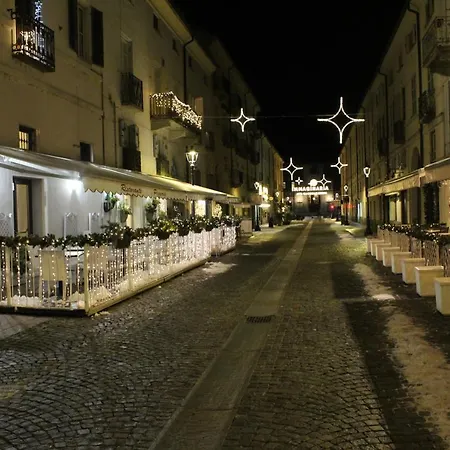 Il Cervo Reale Di Venaria 招待所 3*